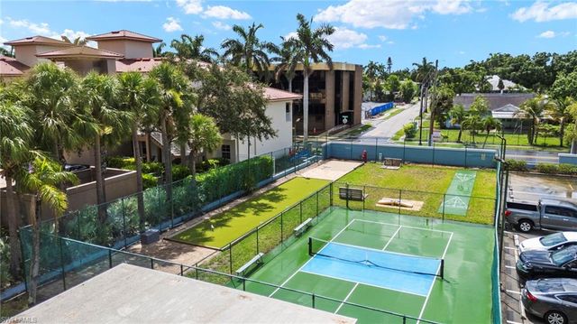 1901 Clifford ST 202, Fort Myers, FL 33901