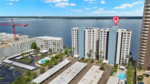 1901 Clifford ST 202, Fort Myers, FL 33901