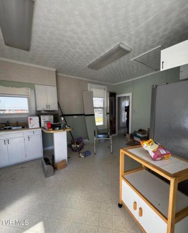 3926 South Highway 81, Jonesborough, TN 37659