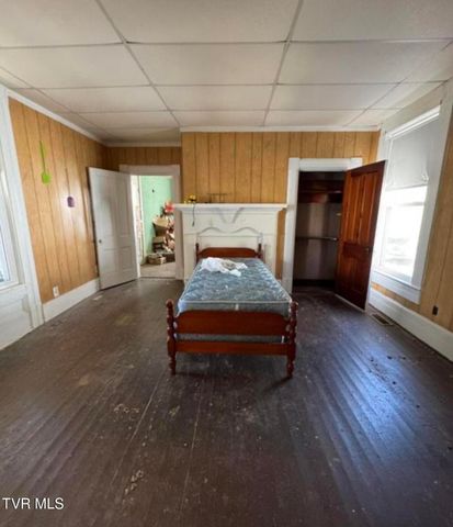 3926 South Highway 81, Jonesborough, TN 37659