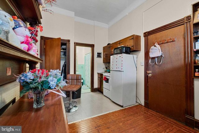 2903 SAINT PAUL ST, Baltimore, MD 21218