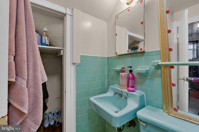 2903 SAINT PAUL ST, Baltimore, MD 21218