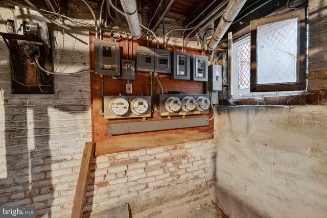 2903 SAINT PAUL ST, Baltimore, MD 21218