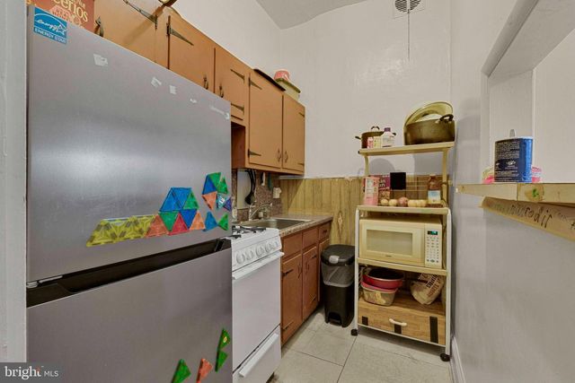 2903 SAINT PAUL ST, Baltimore, MD 21218