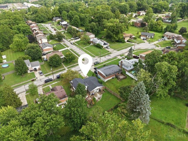 2343 Fairgreen Drive, Green Twp, OH 45238