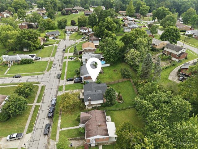 2343 Fairgreen Drive, Green Twp, OH 45238