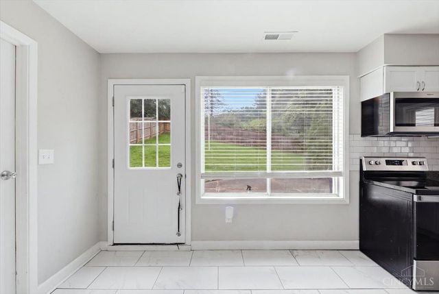2343 Fairgreen Drive, Green Twp, OH 45238