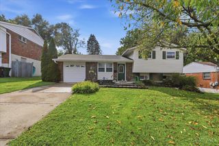 2343 Fairgreen Drive, Green Twp, OH 45238