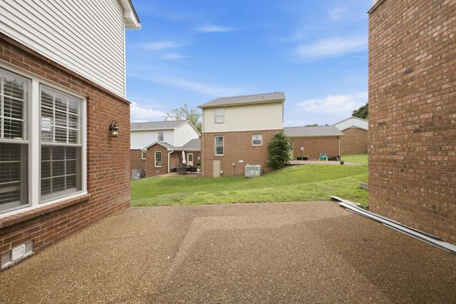 7033 Clearview Cir, Brentwood, TN 37027