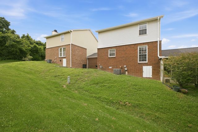 7033 Clearview Cir, Brentwood, TN 37027
