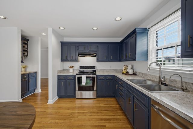 7033 Clearview Cir, Brentwood, TN 37027