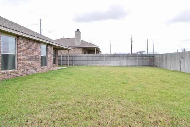 7526 31st Place, Lubbock, TX 79407