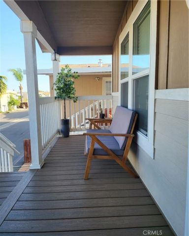 20652 Lassen 99, Chatsworth, CA 91311