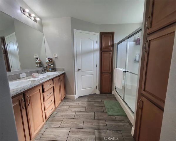 20652 Lassen 99, Chatsworth, CA 91311
