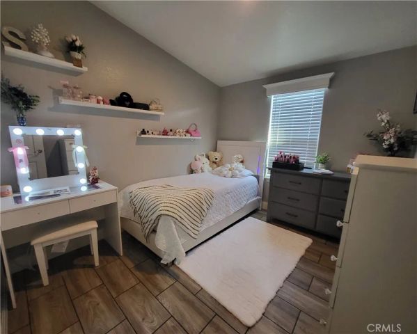 20652 Lassen 99, Chatsworth, CA 91311