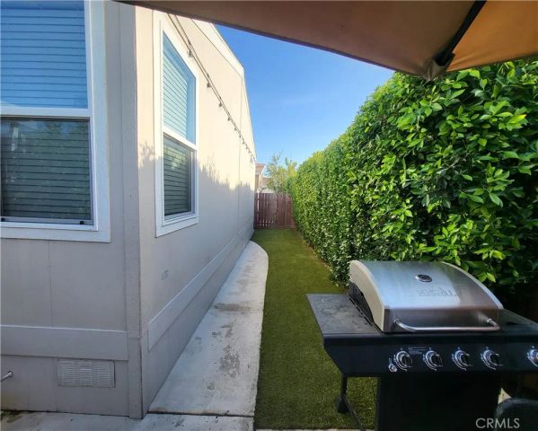 20652 Lassen 99, Chatsworth, CA 91311