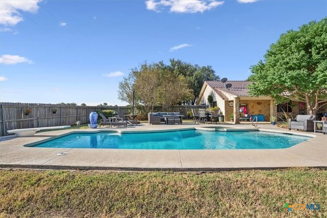 6409 Three Forks Road, Belton, TX 76513