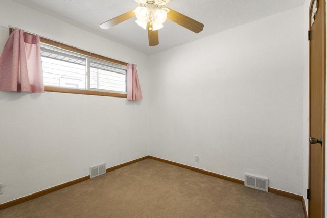 5837 N 71st STREET, Milwaukee, WI 53218