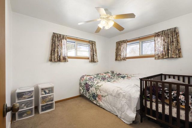 5837 N 71st STREET, Milwaukee, WI 53218