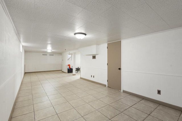 5837 N 71st STREET, Milwaukee, WI 53218