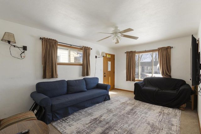 5837 N 71st STREET, Milwaukee, WI 53218