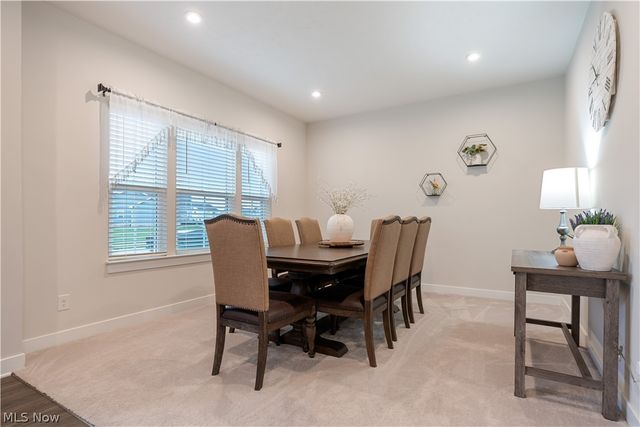 3349 Stoneleigh Road NE, Canton, OH 44721