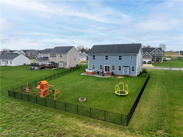 3349 Stoneleigh Road NE, Canton, OH 44721