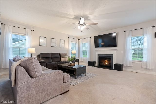 3349 Stoneleigh Road NE, Canton, OH 44721