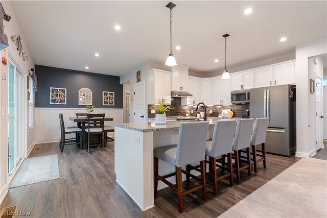 3349 Stoneleigh Road NE, Canton, OH 44721