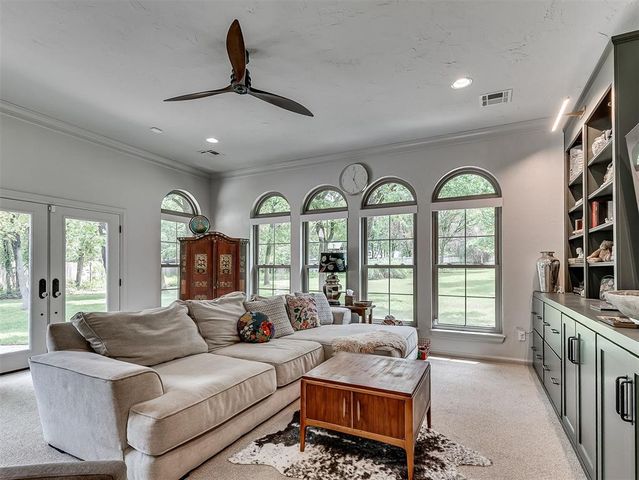 10049 Hidden Hollow Lane, Oklahoma City, OK 73151