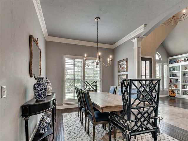 10049 Hidden Hollow Lane, Oklahoma City, OK 73151
