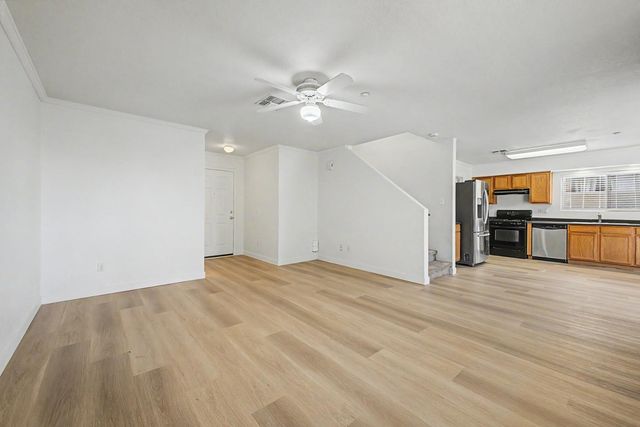 7500 E Deer Valley Road Unit 88, Scottsdale, AZ 85255