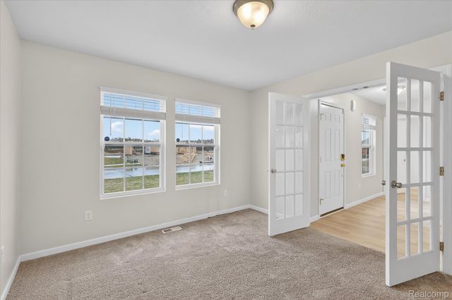 13780 Oasis Avenue, Holland Charter Township, MI 49424