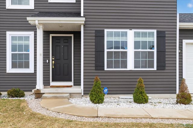 13780 Oasis Avenue, Holland Charter Township, MI 49424