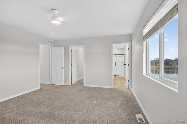 13780 Oasis Avenue, Holland Charter Township, MI 49424