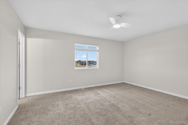 13780 Oasis Avenue, Holland Charter Township, MI 49424