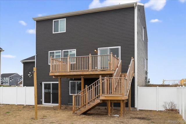 13780 Oasis Avenue, Holland Charter Township, MI 49424