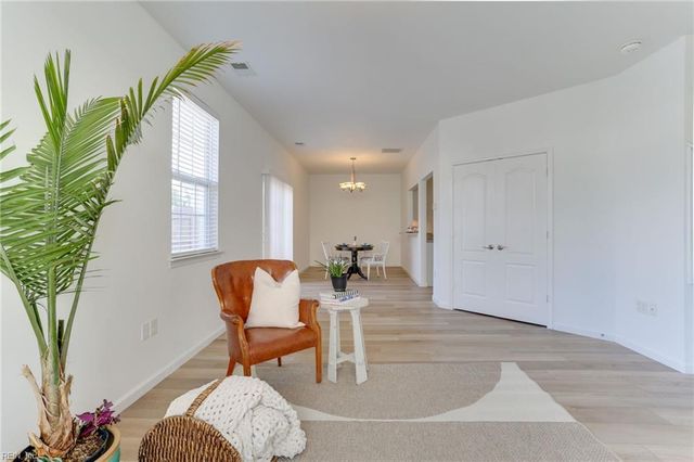 4472 Duffy DR, Virginia Beach, VA 23462