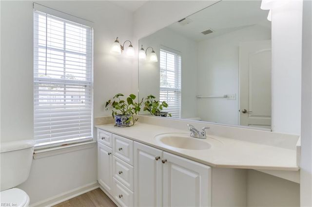 4472 Duffy DR, Virginia Beach, VA 23462