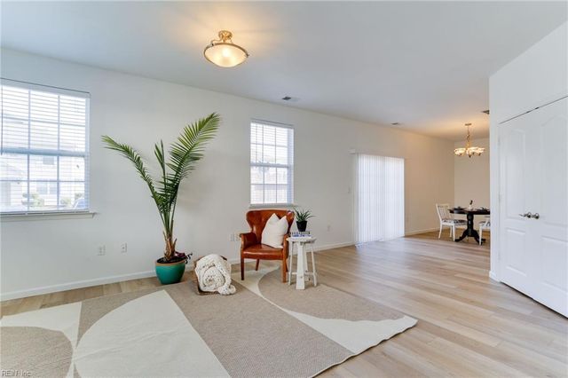 4472 Duffy DR, Virginia Beach, VA 23462