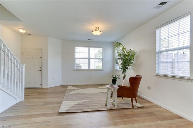 4472 Duffy DR, Virginia Beach, VA 23462
