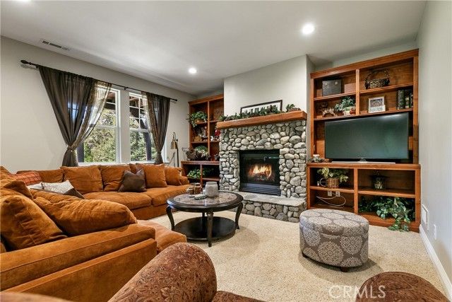 28449 Fresh Spring Lane, Lake Arrowhead, CA 92352