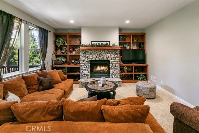 28449 Fresh Spring Lane, Lake Arrowhead, CA 92352