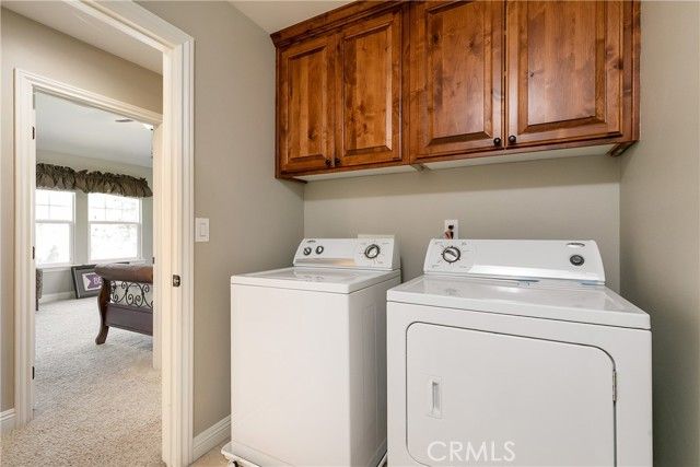 28449 Fresh Spring Lane, Lake Arrowhead, CA 92352