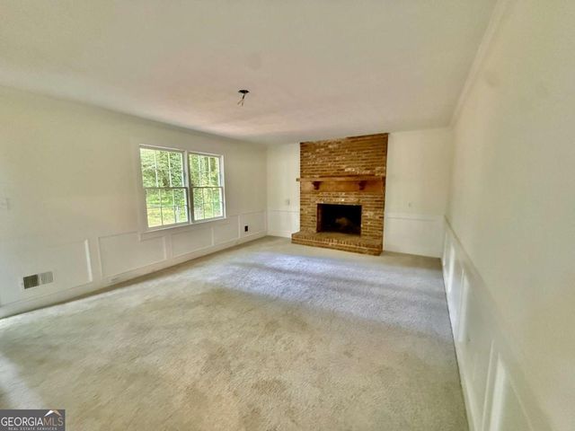 1367 Arlene Court SW, Lilburn, GA 30047