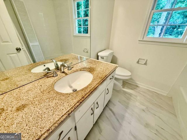1367 Arlene Court SW, Lilburn, GA 30047