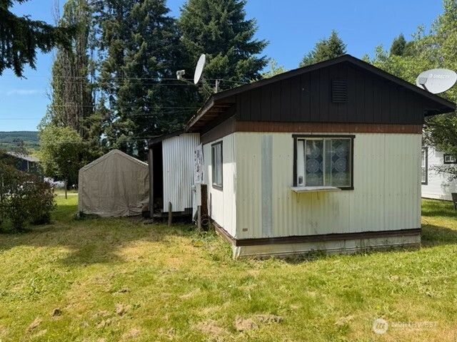 818 D Street, Vader, WA 98593