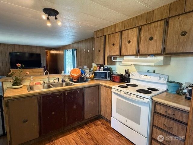 818 D Street, Vader, WA 98593