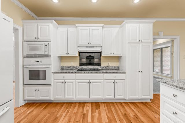 131 Wellington Plantation Lane, Little Rock, AR 72211