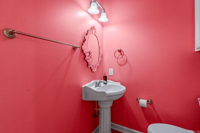 131 Wellington Plantation Lane, Little Rock, AR 72211